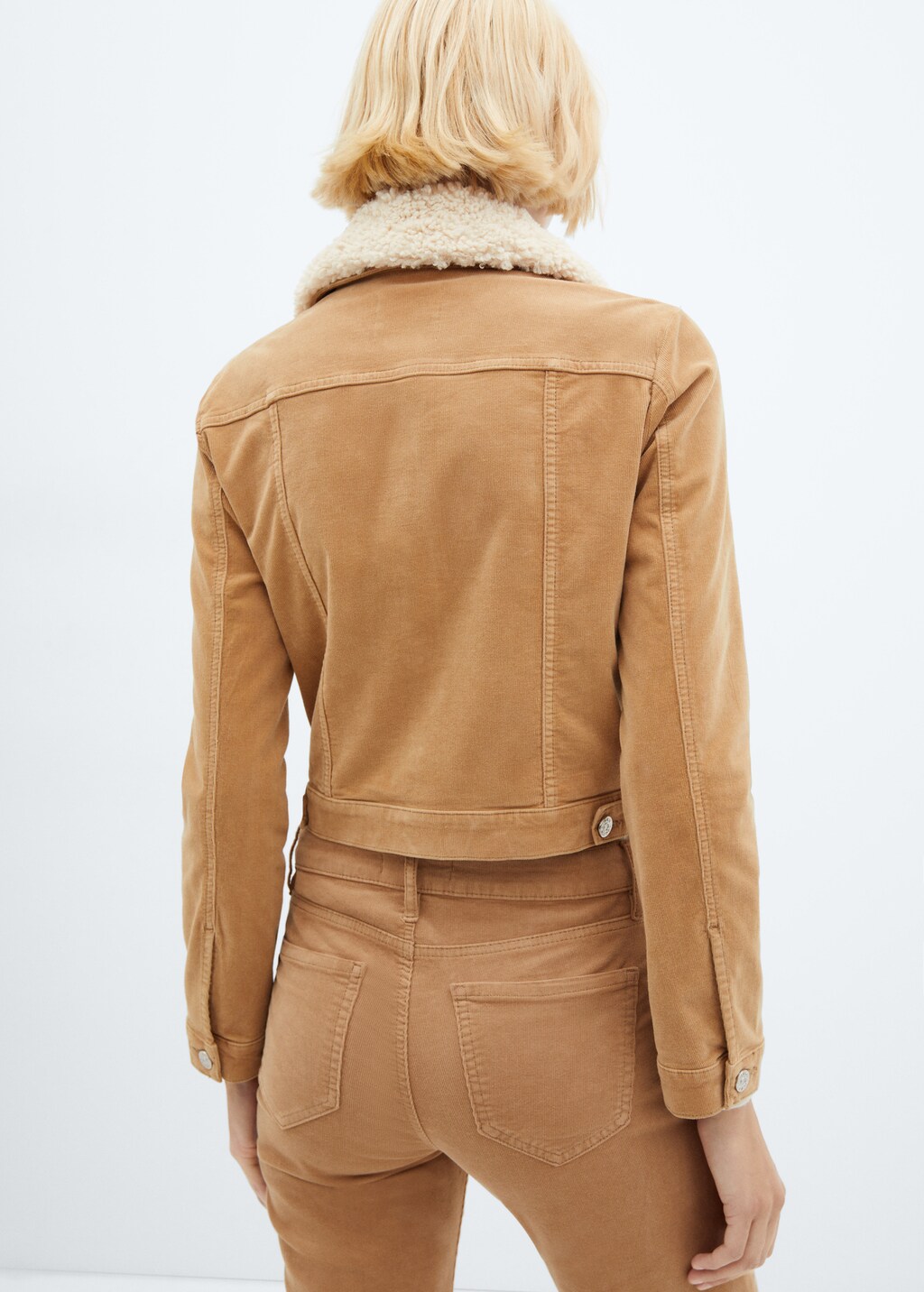 Corduroy jacket with shearling collar  - Reverse of the article