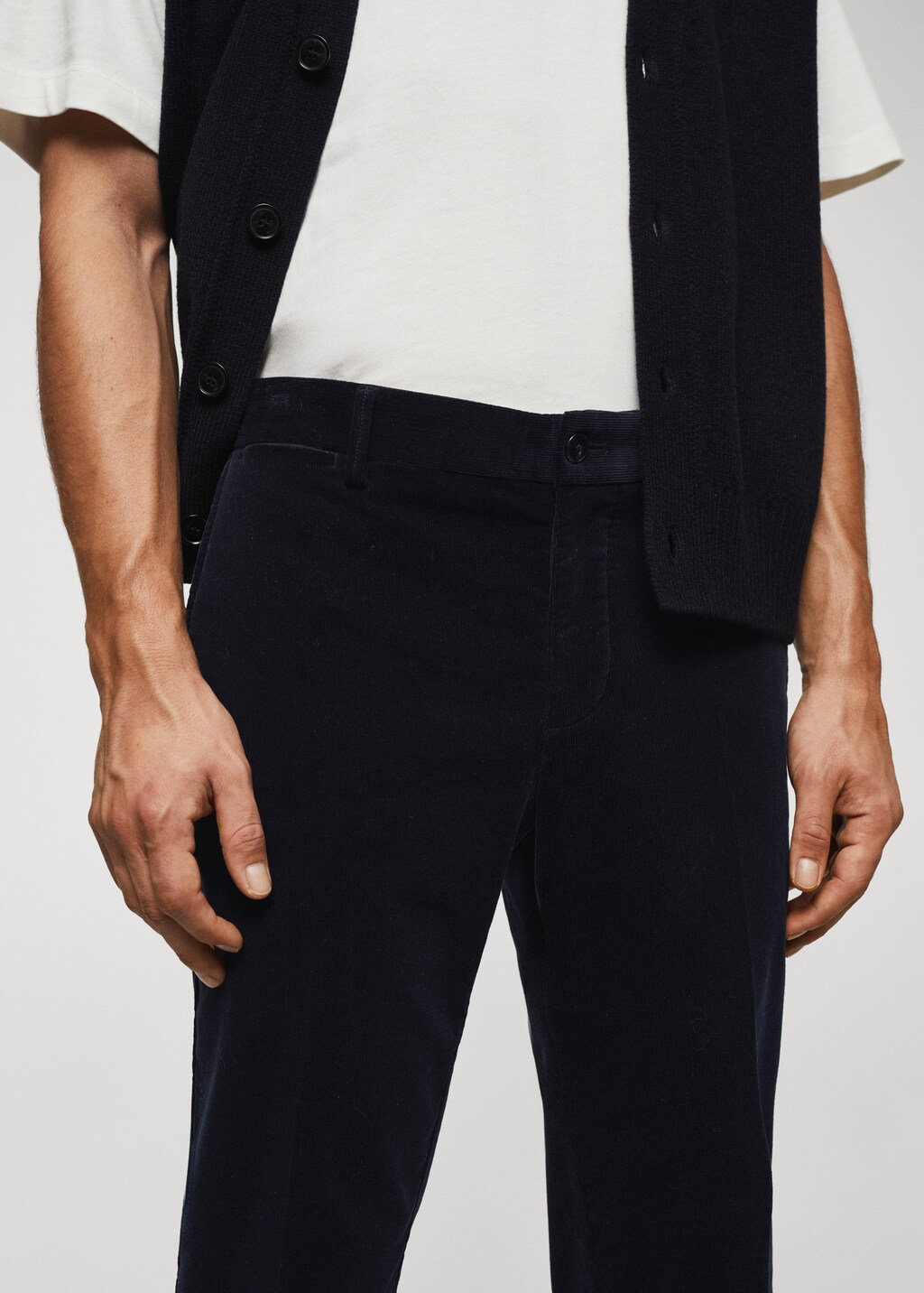 Slim-fit micro-corduroy trousers - Details of the article 1