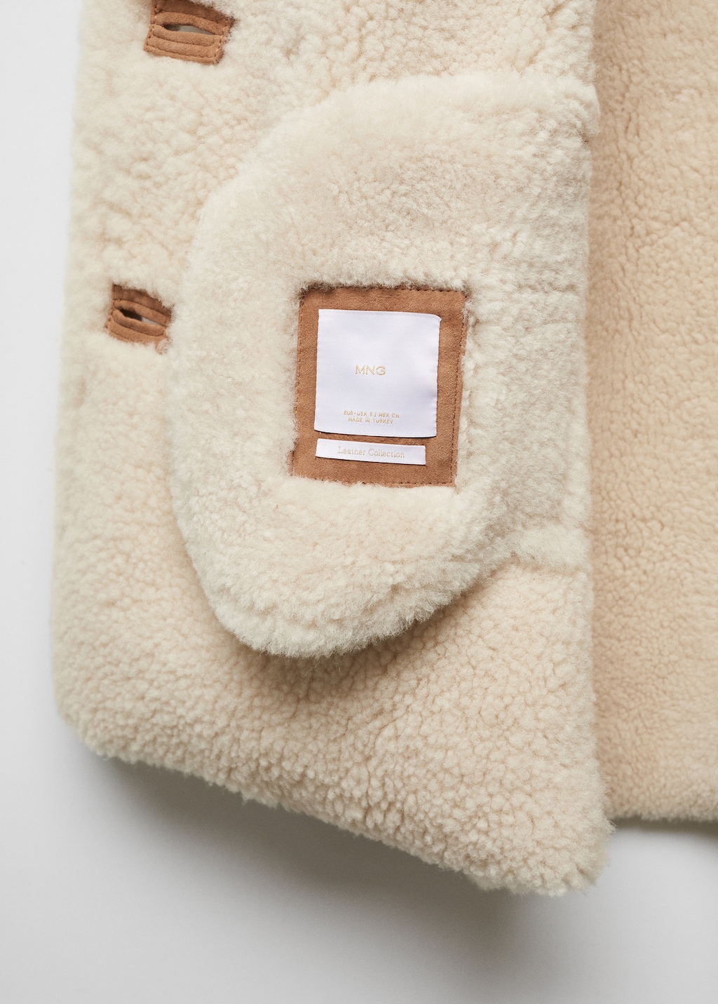 Shearling-lined coat - Details of the article 0