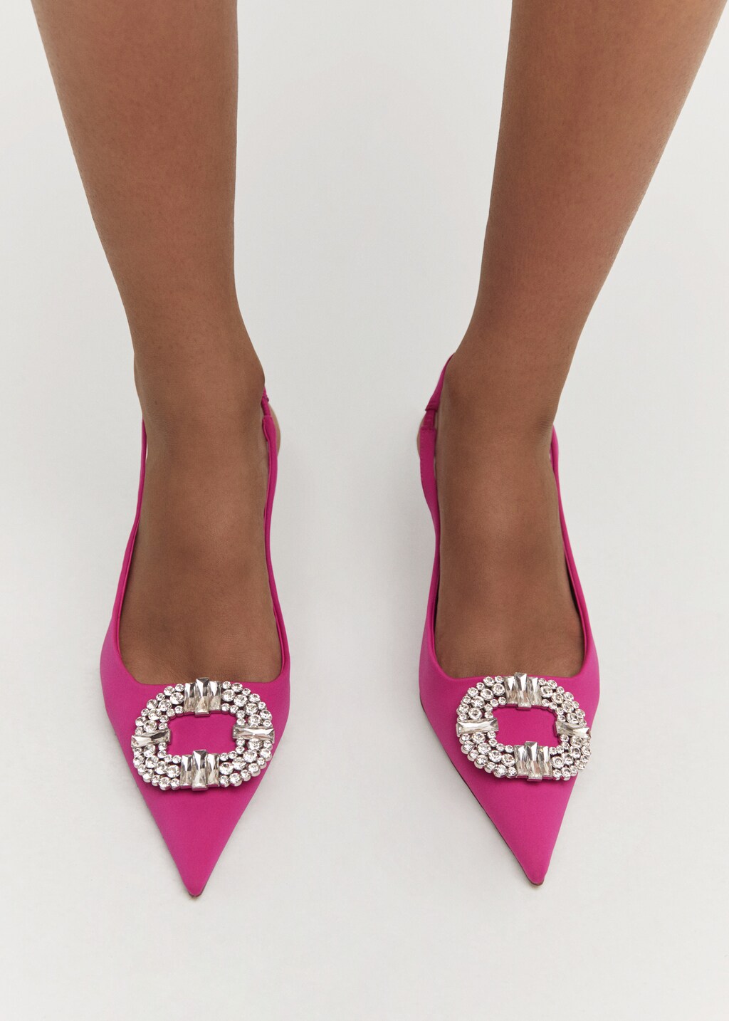 Pointed shoes with rhinestone detail - Details of the article 7