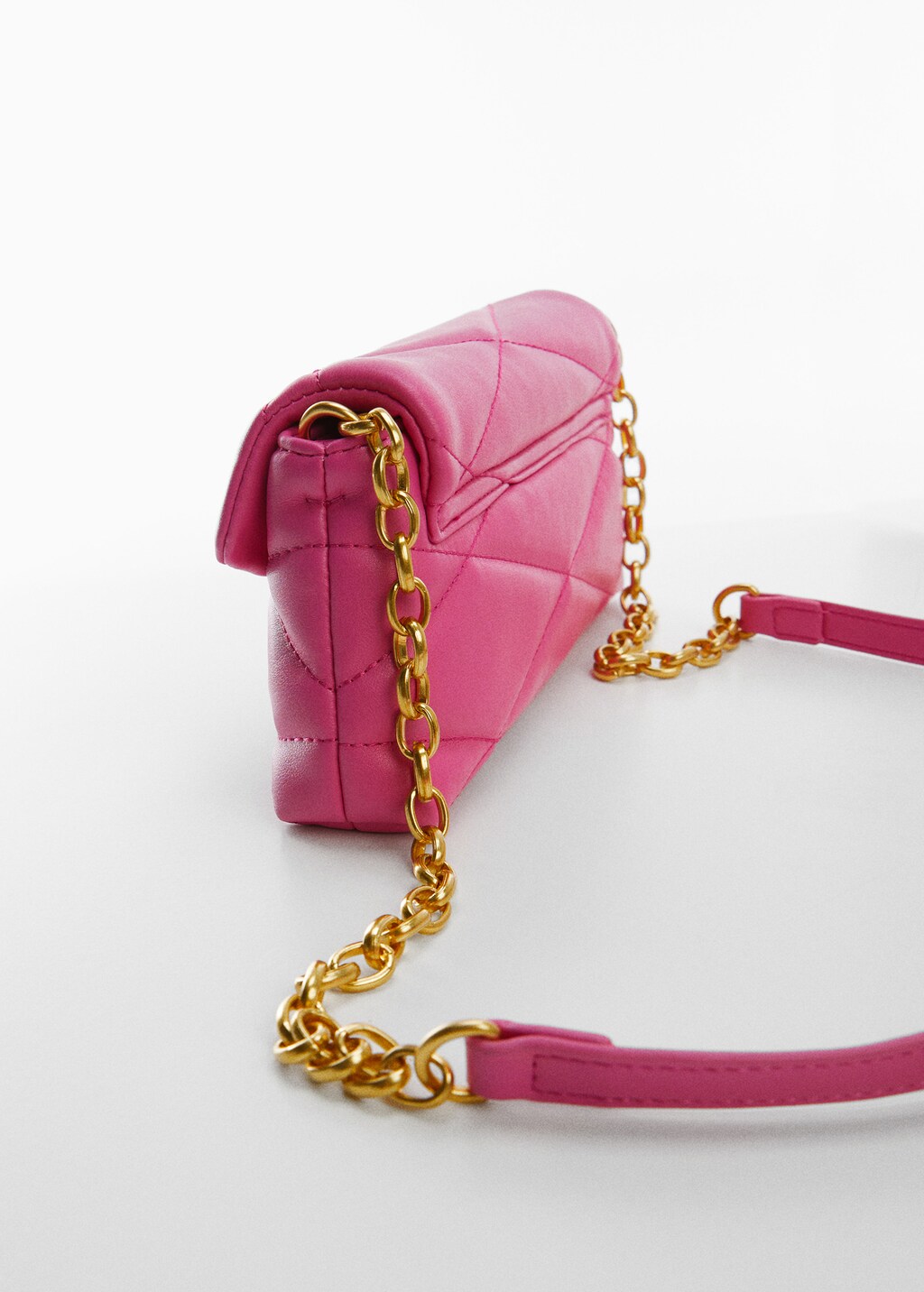 Quilted chain bag - Details of the article 1