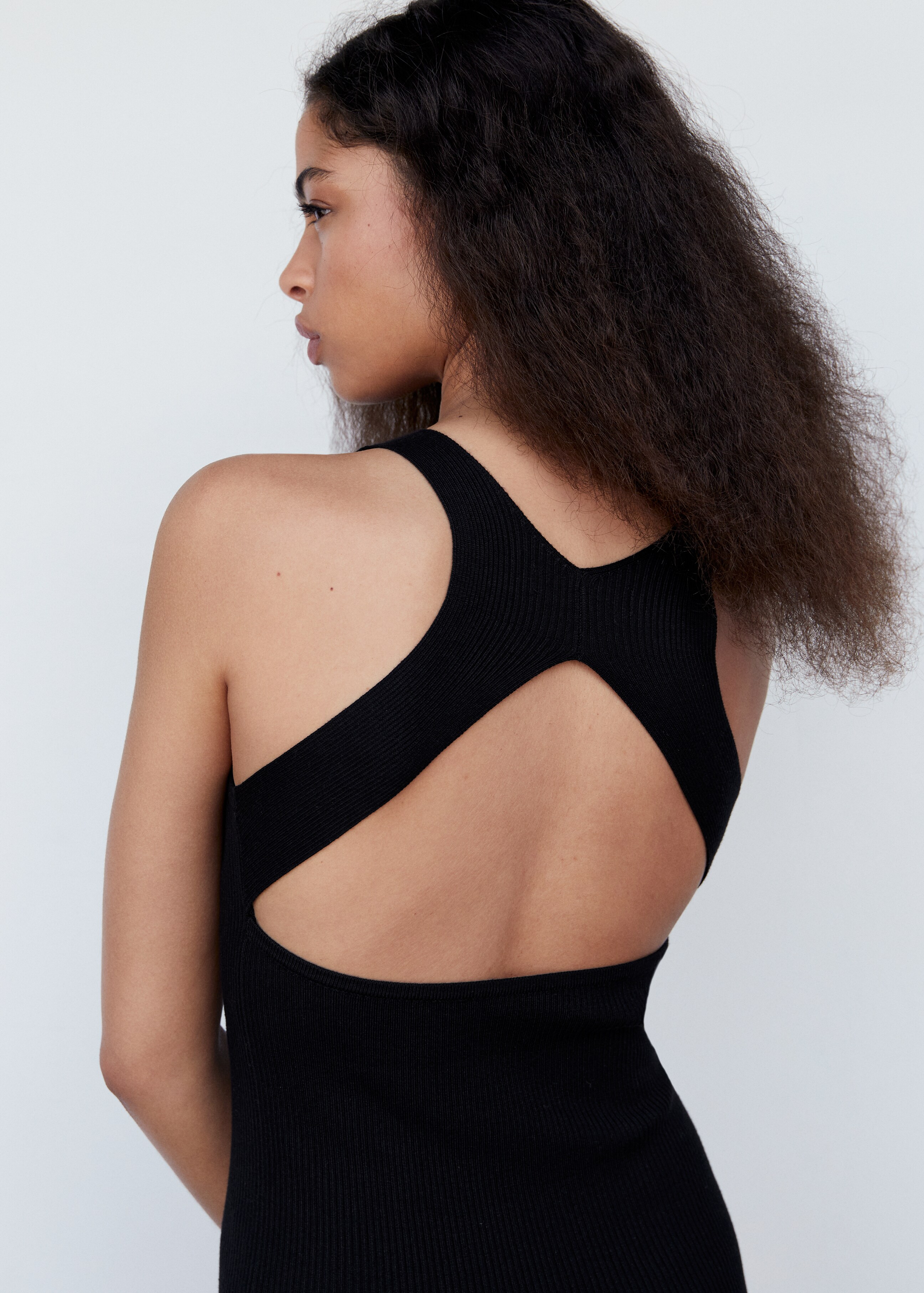Knitted dress with open back - Details of the article 6