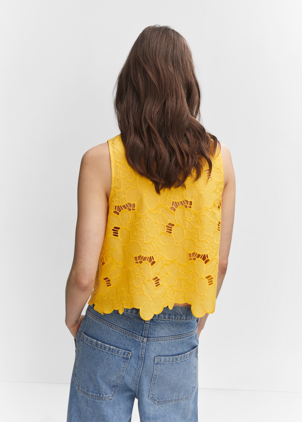 Embroidered openwork blouse - Reverse of the article