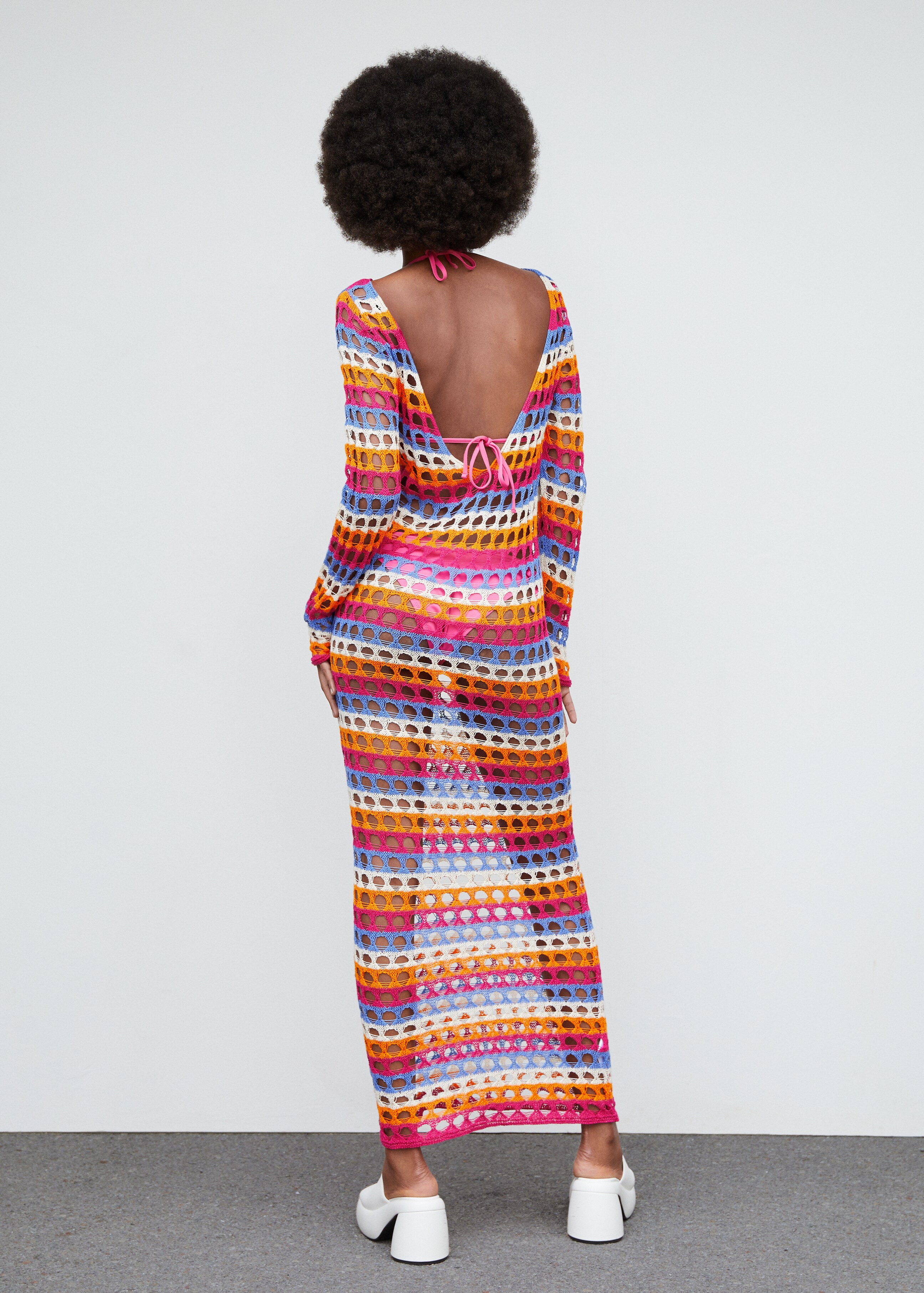 Multi-coloured crochet dress - Reverse of the article