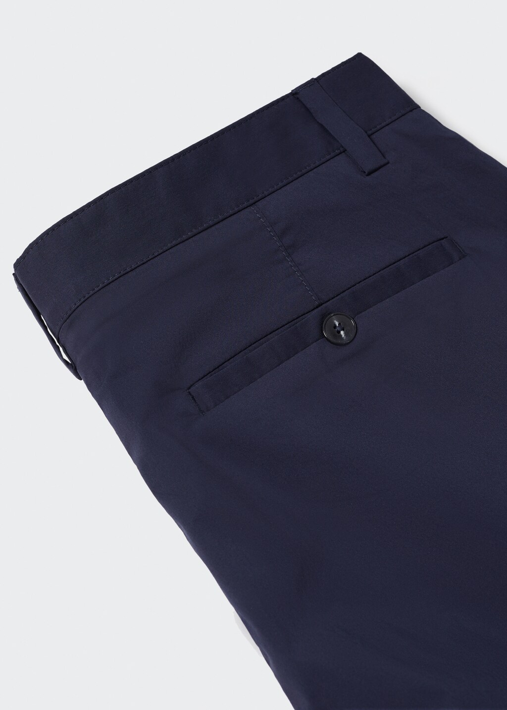 Cotton pleated Bermuda shorts - Details of the article 8