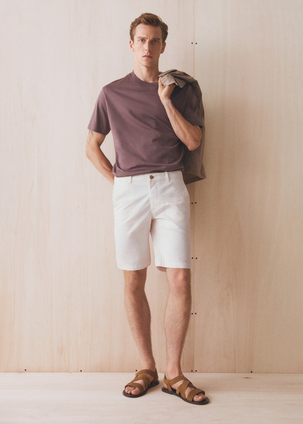 Slim-Fit-Bermudashorts im Chino-Stil aus Baumwolle - Detail des Artikels 5