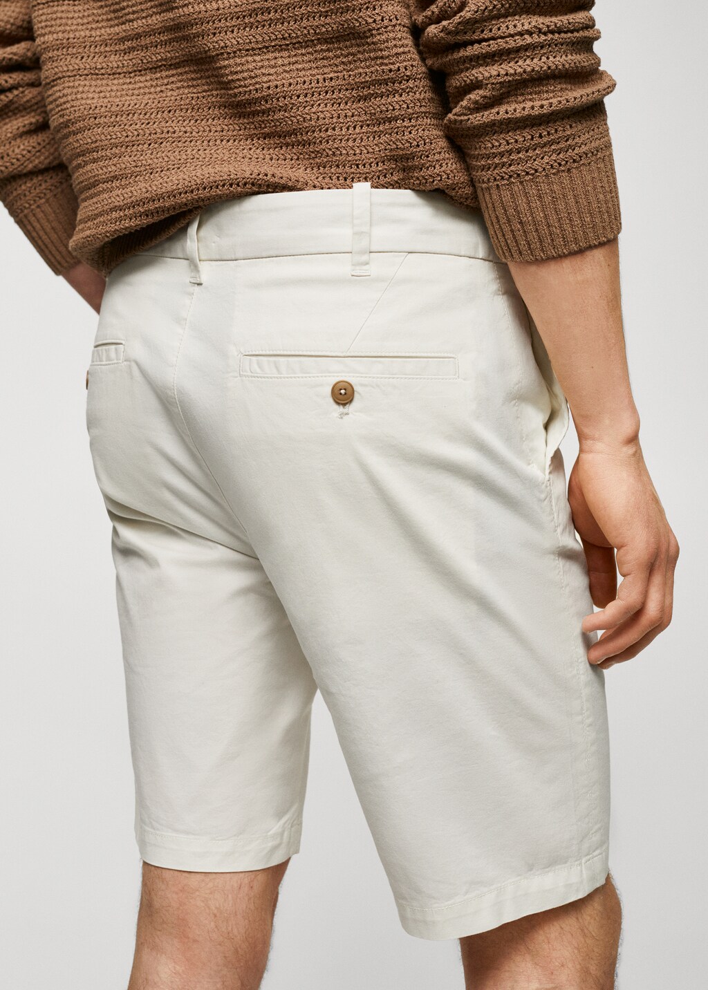 Slim-fit chino cotton bermuda shorts - Details of the article 6