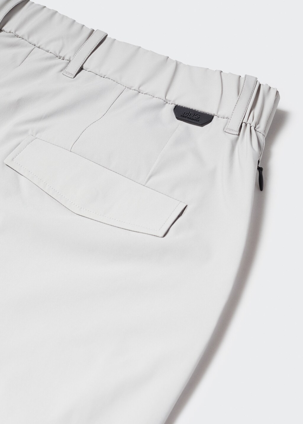 Pantalon technique résistant à l’eau - Détail de l'article 8