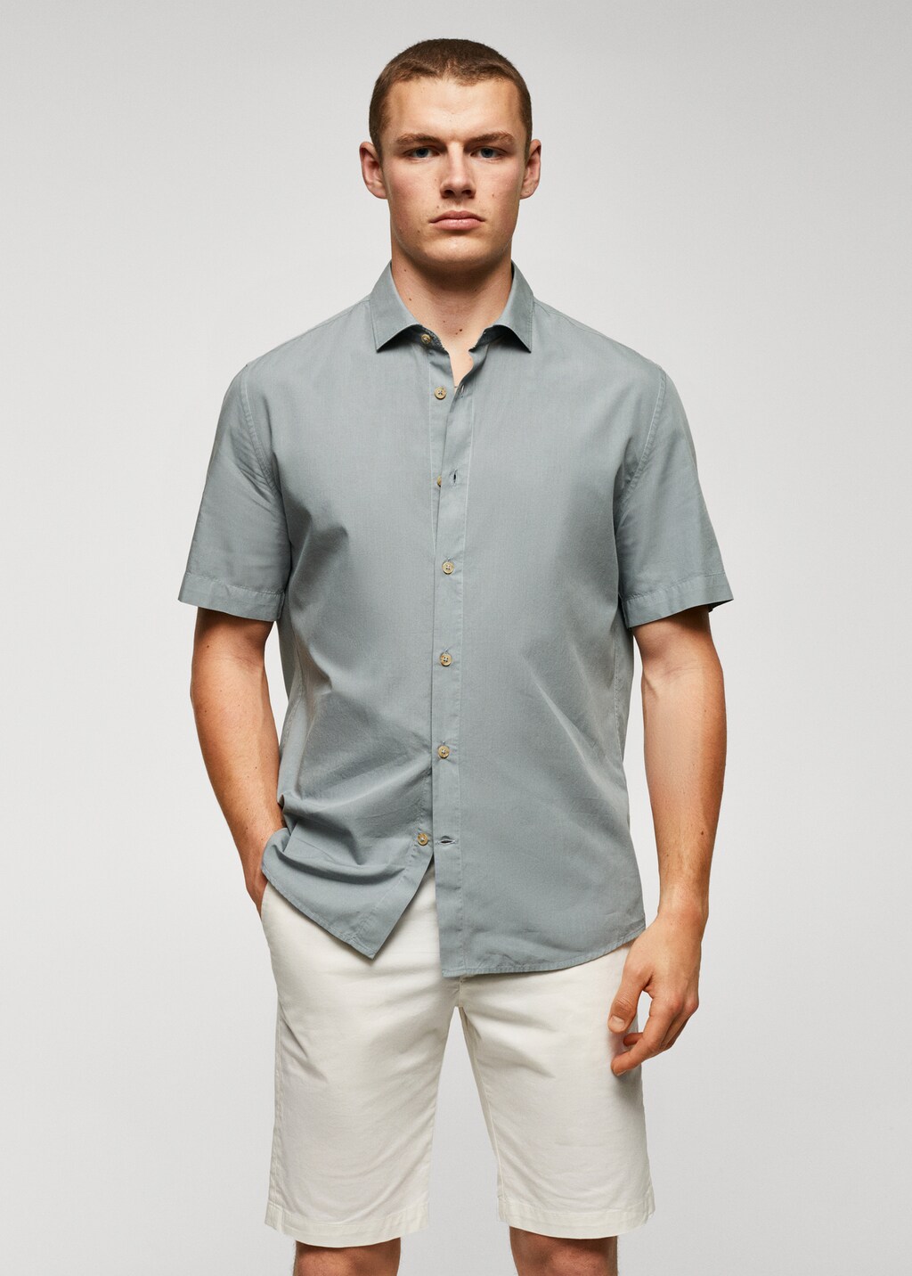 Lightweight cotton shirt  - Medium plane