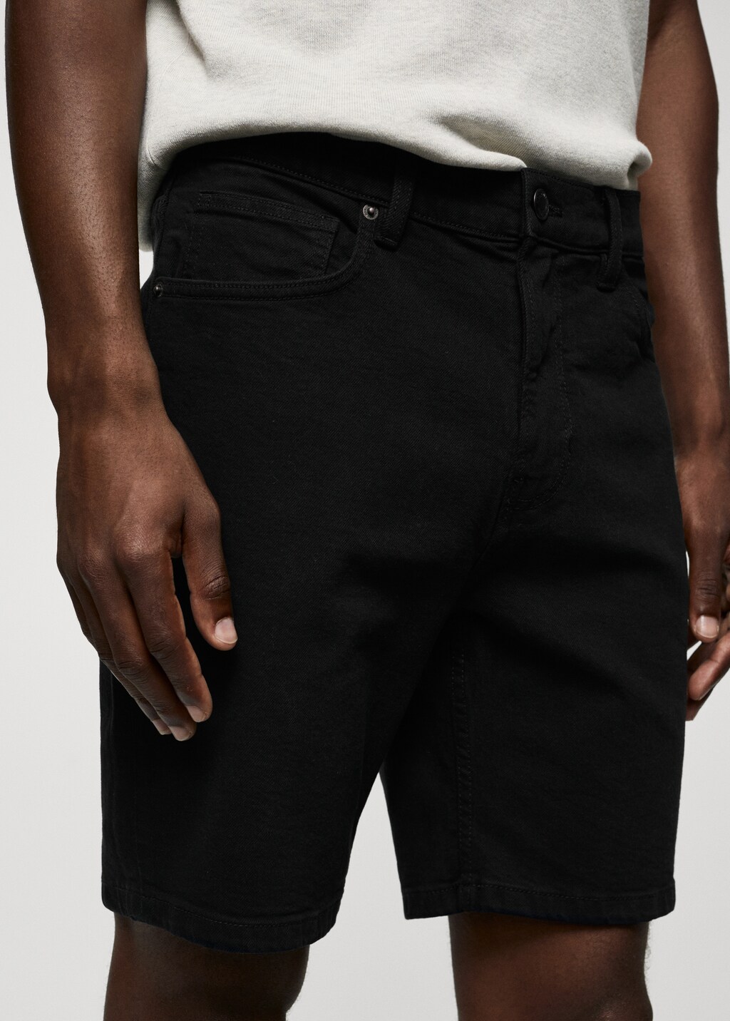 Regular-fit denim bermuda shorts - Details of the article 1