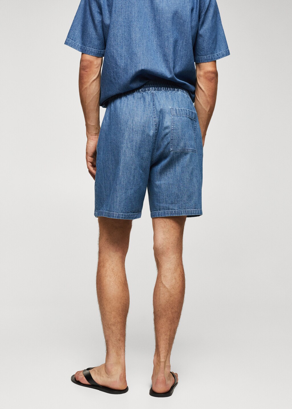 Chambray Bermuda shorts - Reverse of the article