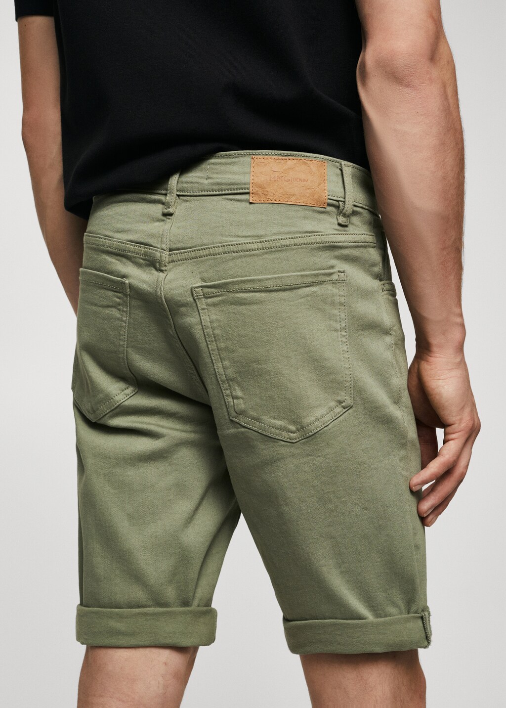 Slim-fit denim bermuda shorts - Details of the article 2