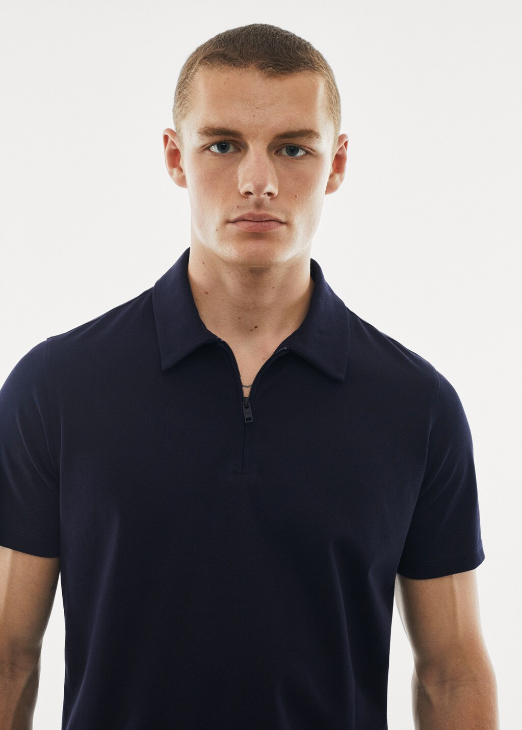 Breathable cotton polo shirt with zip - Details of the article 1