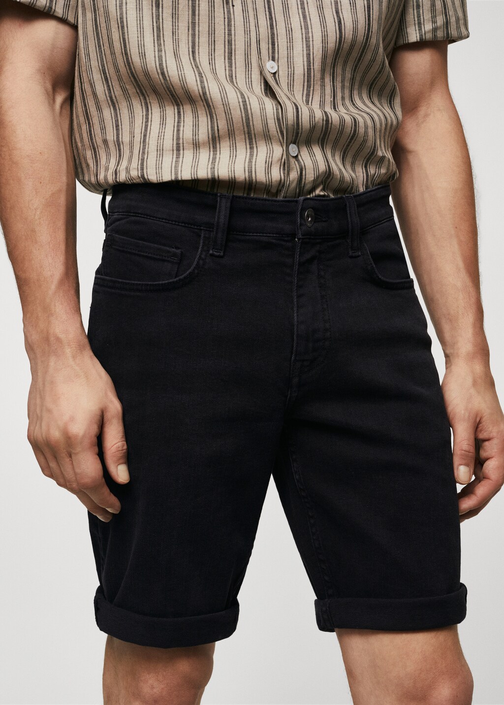 Slim-fit denim bermuda shorts - Details of the article 1