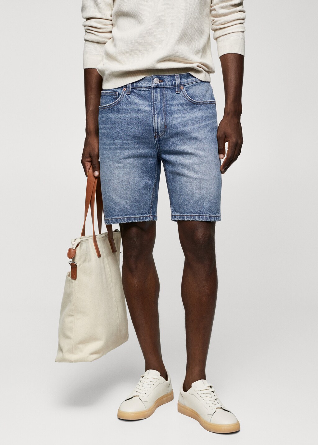 Regular-fit denim bermuda shorts - Medium plane