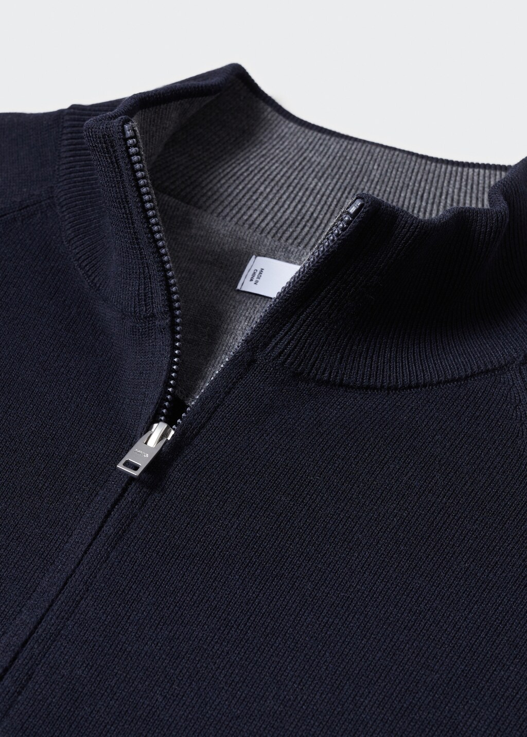 Cotton sweater with neck zip - Details of the article 8