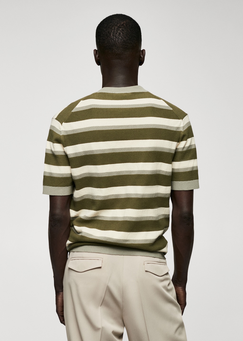 Cotton knitted t-shirt with striped structure - Reverse of the article