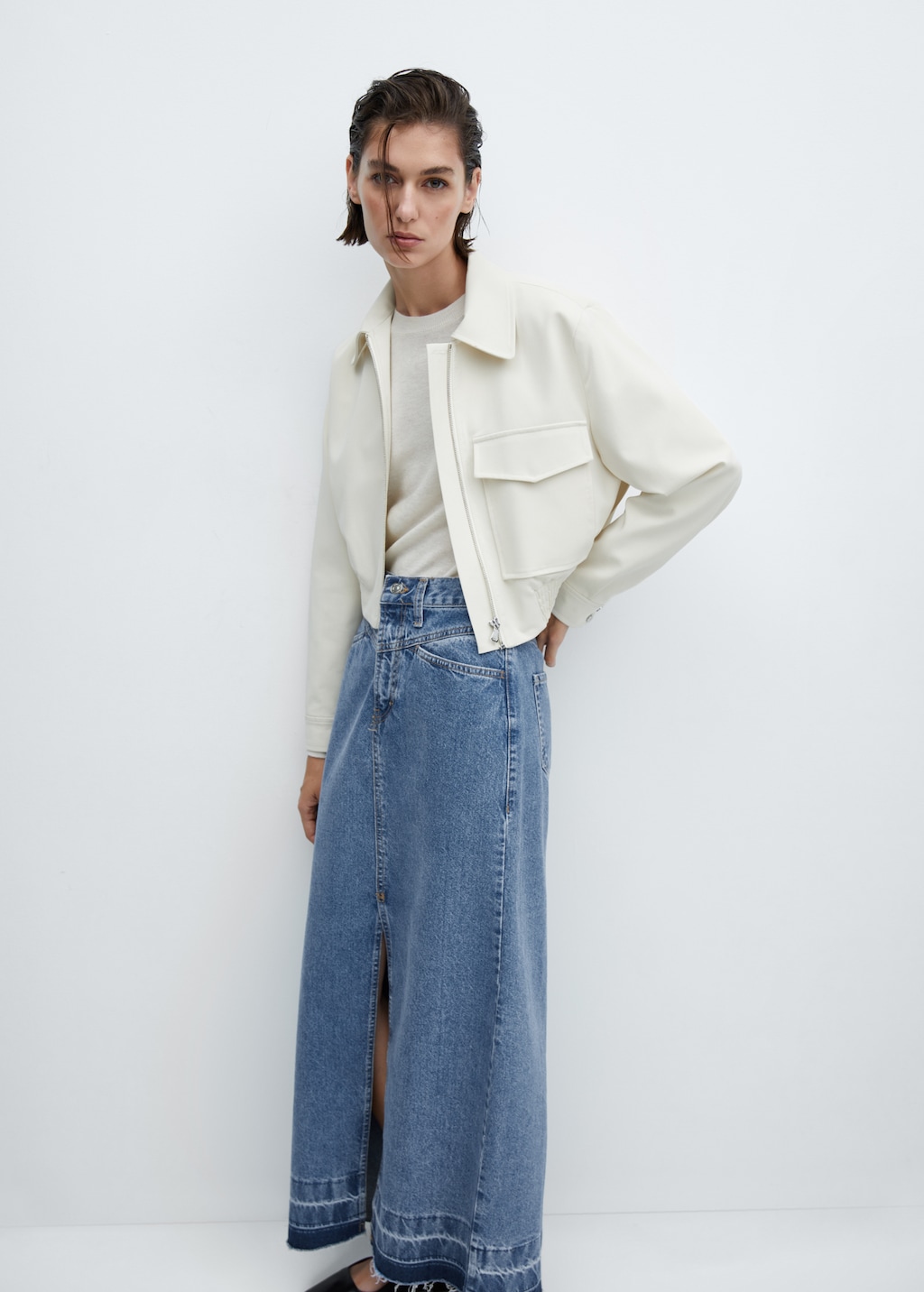 Long denim skirt - Details of the article 2