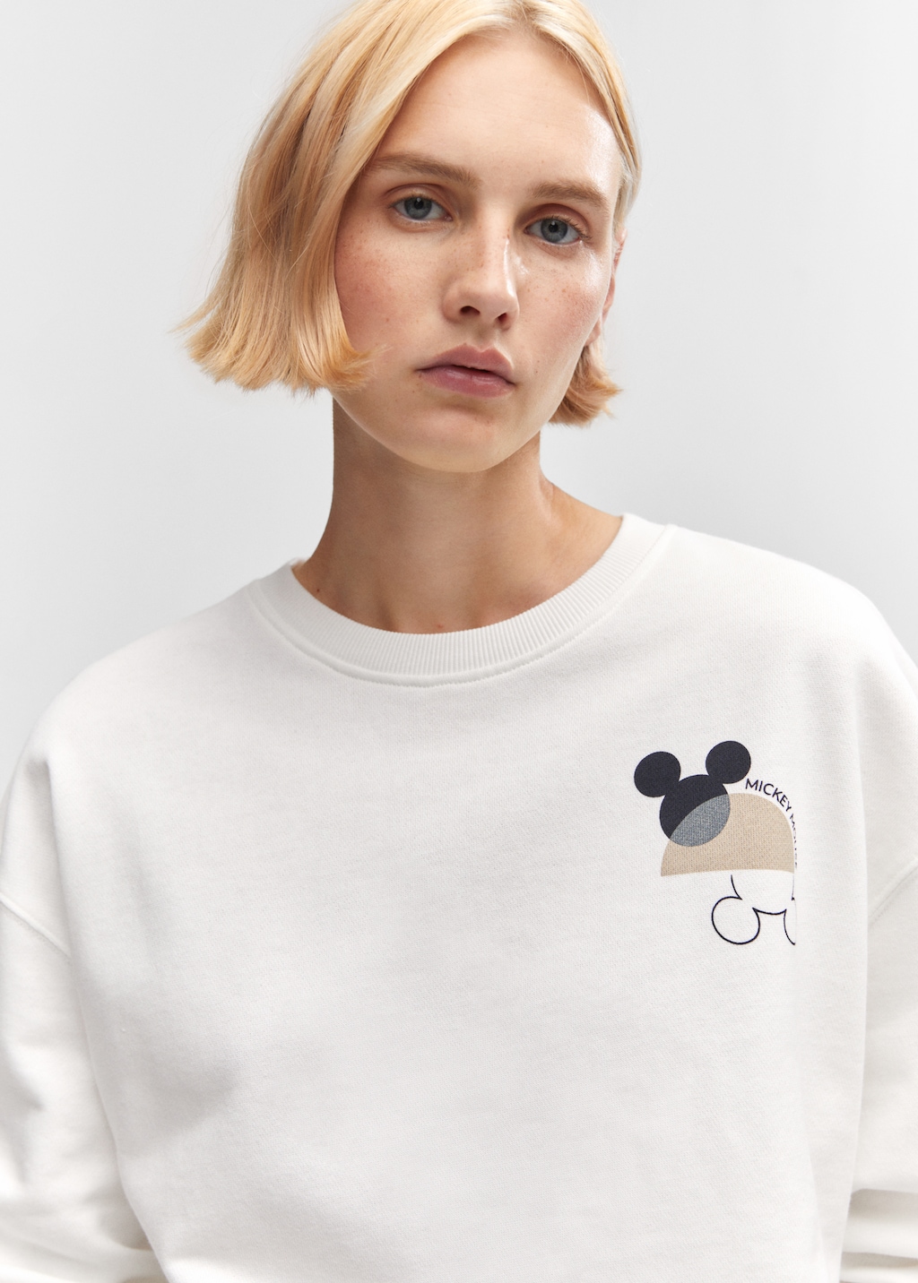 Mickey Mouse sweatshirt - Details of the article 1