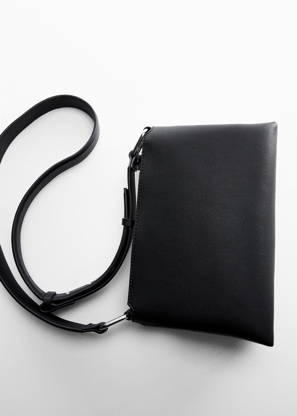 Leather-effect shoulder bag - Details of the article 5