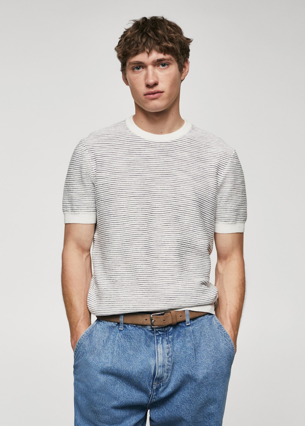 Textured striped T-shirt - Medium plane