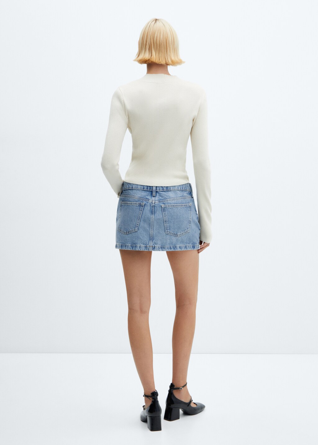 Low-rise denim mini skirt - Reverse of the article