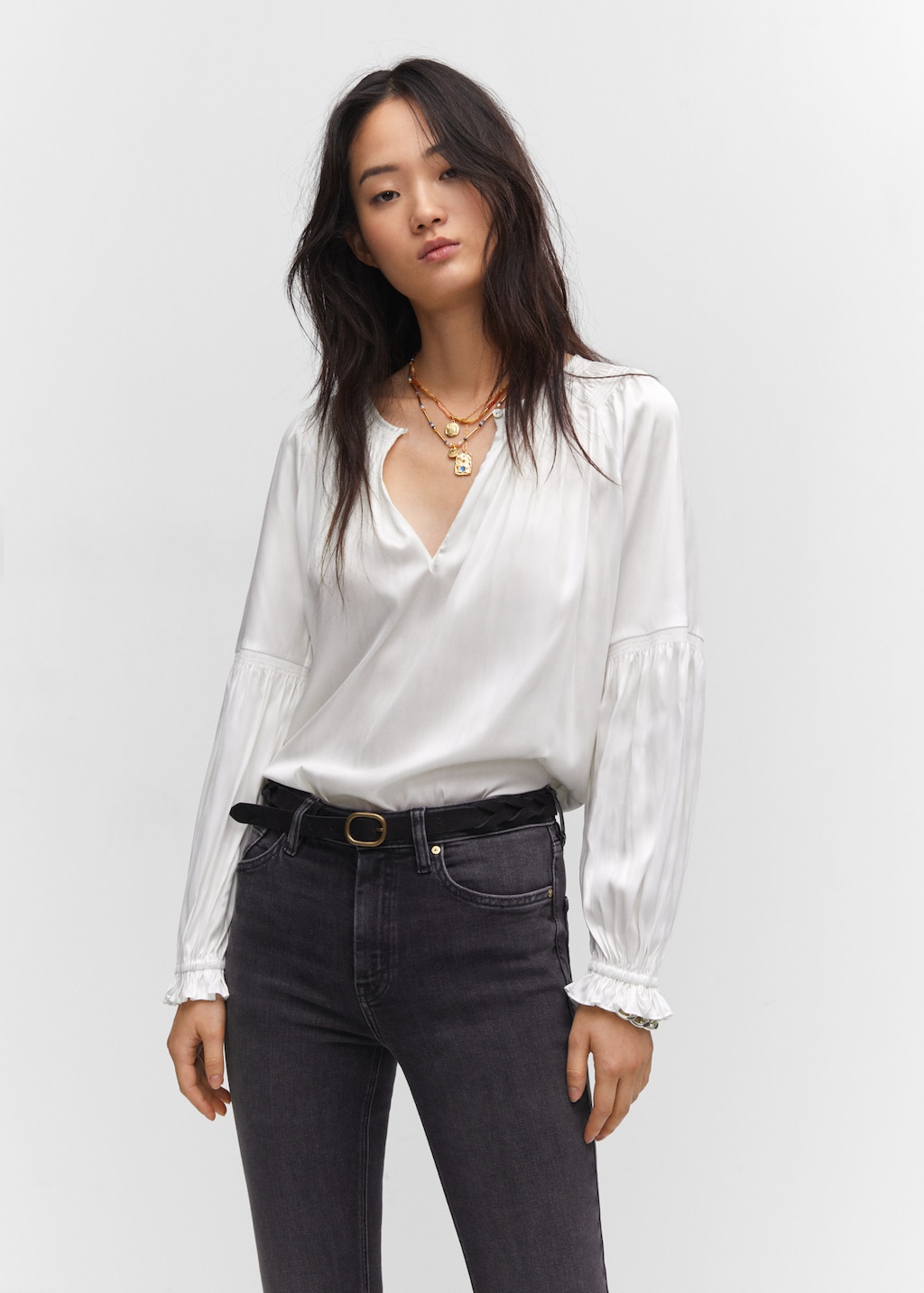 Pleated blouse with button - Medium plane