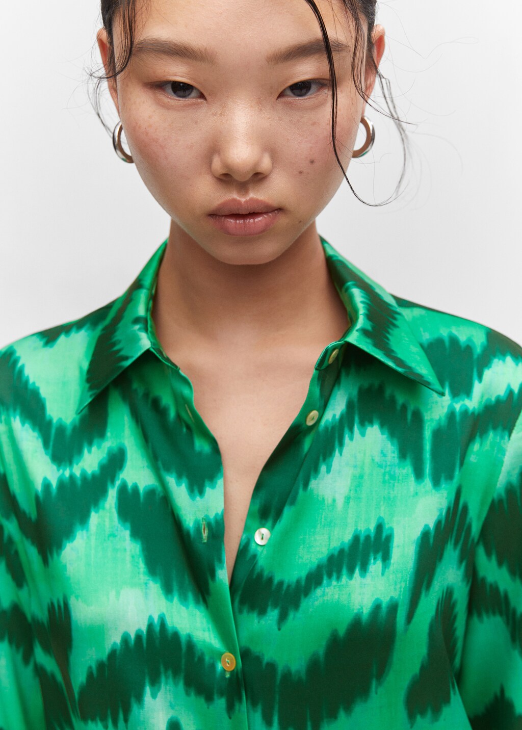 Satin print shirt - Details of the article 1