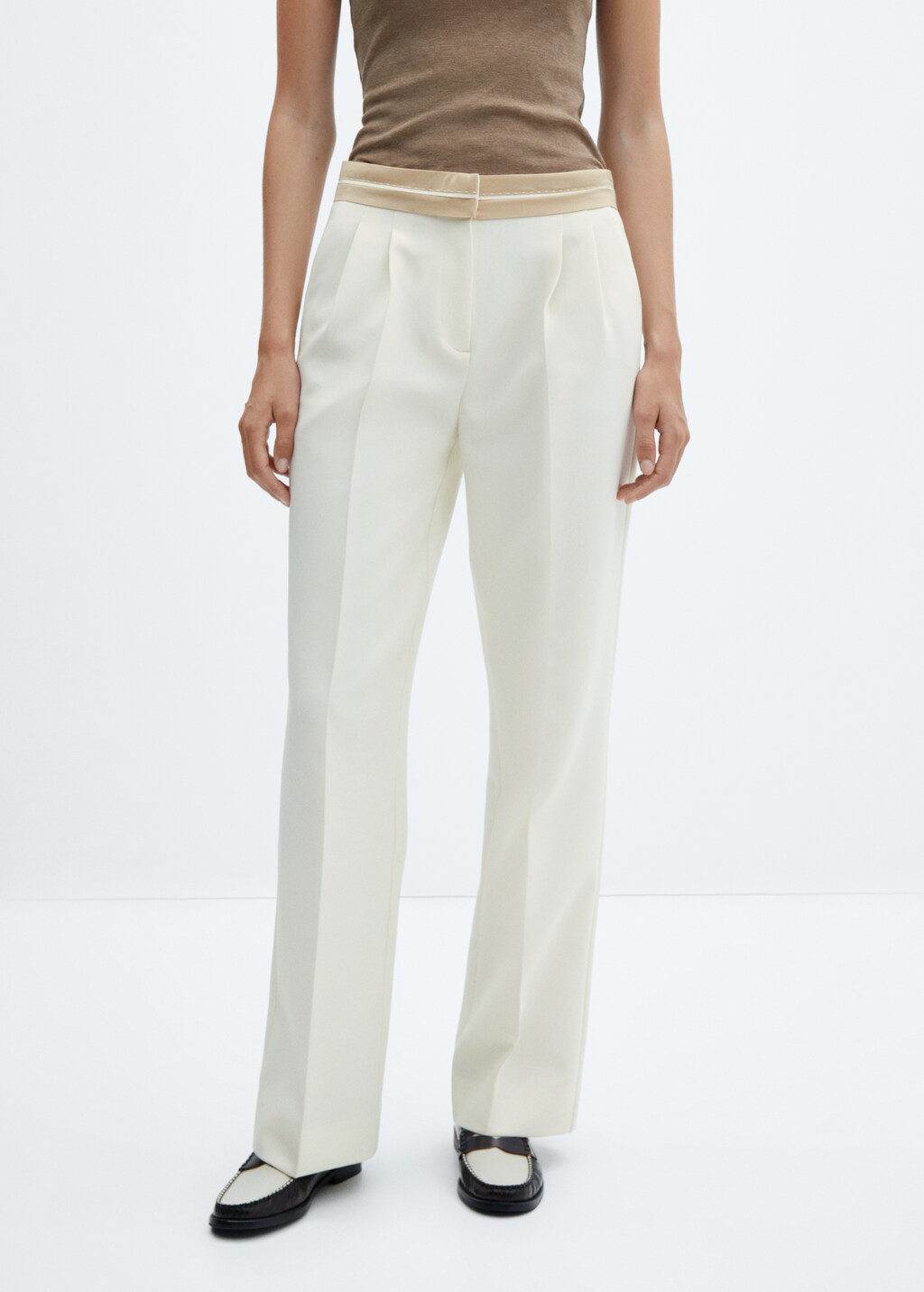 Pleated trousers with turn-up waist - Medium plane