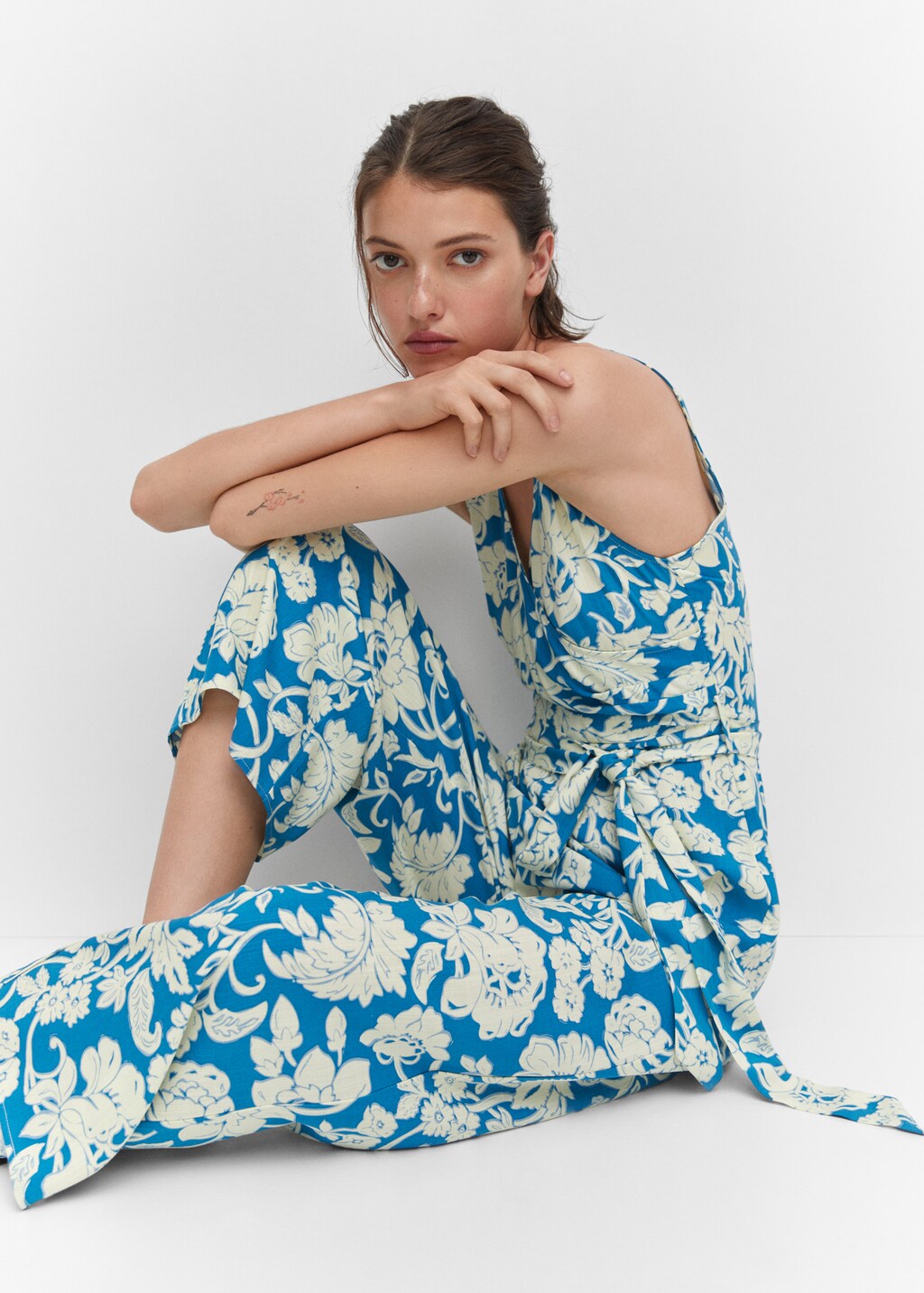 Floral wrap jumpsuit - Details of the article 2