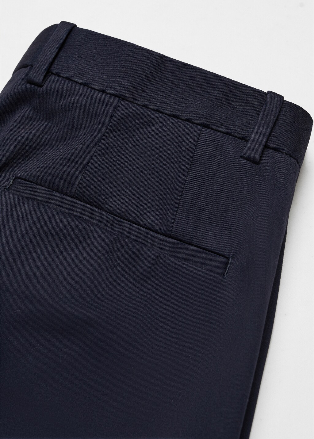 Slim-fit pleated cotton chinos - Details of the article 8