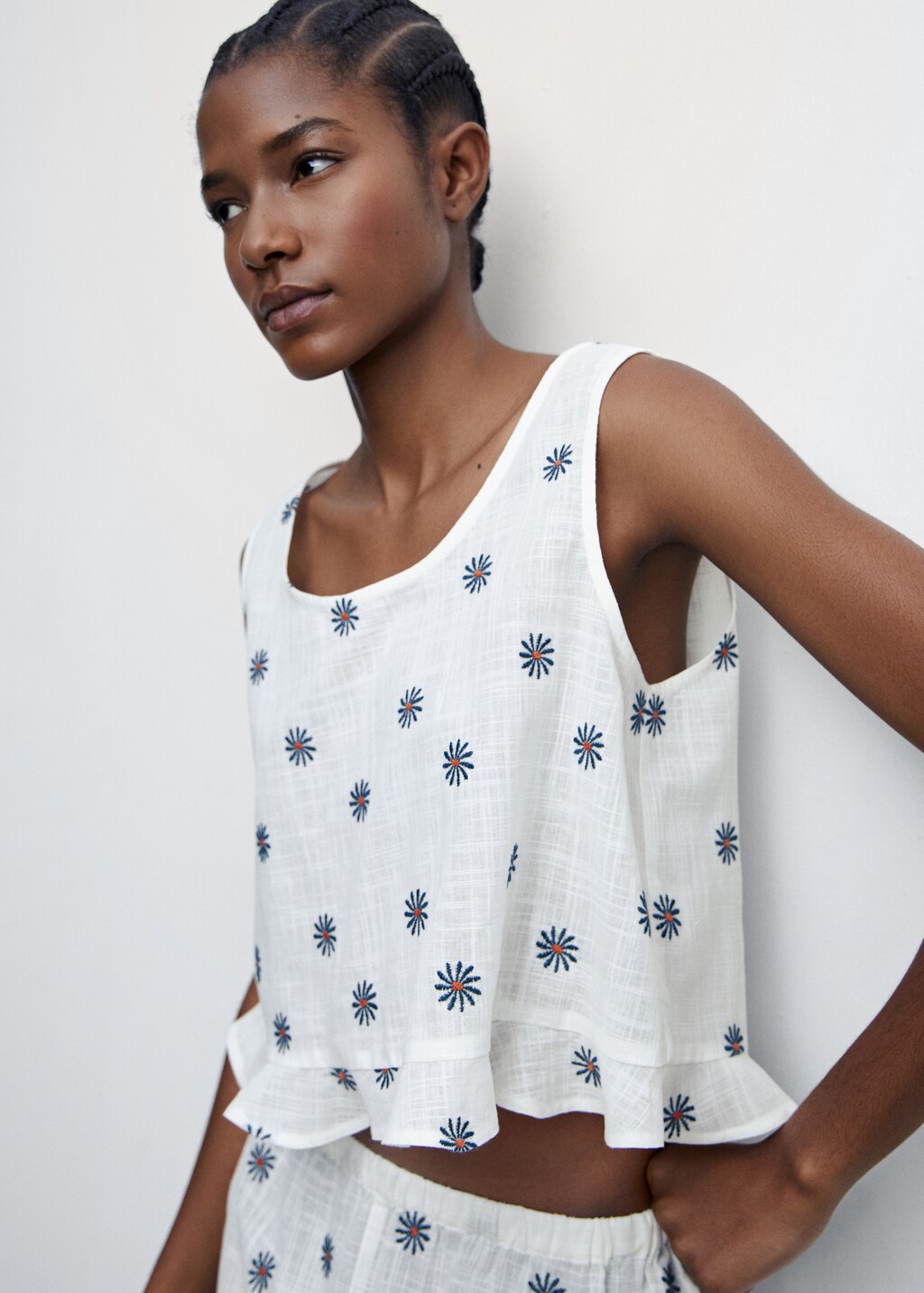 Floral embroidered pyjama top - Details of the article 2