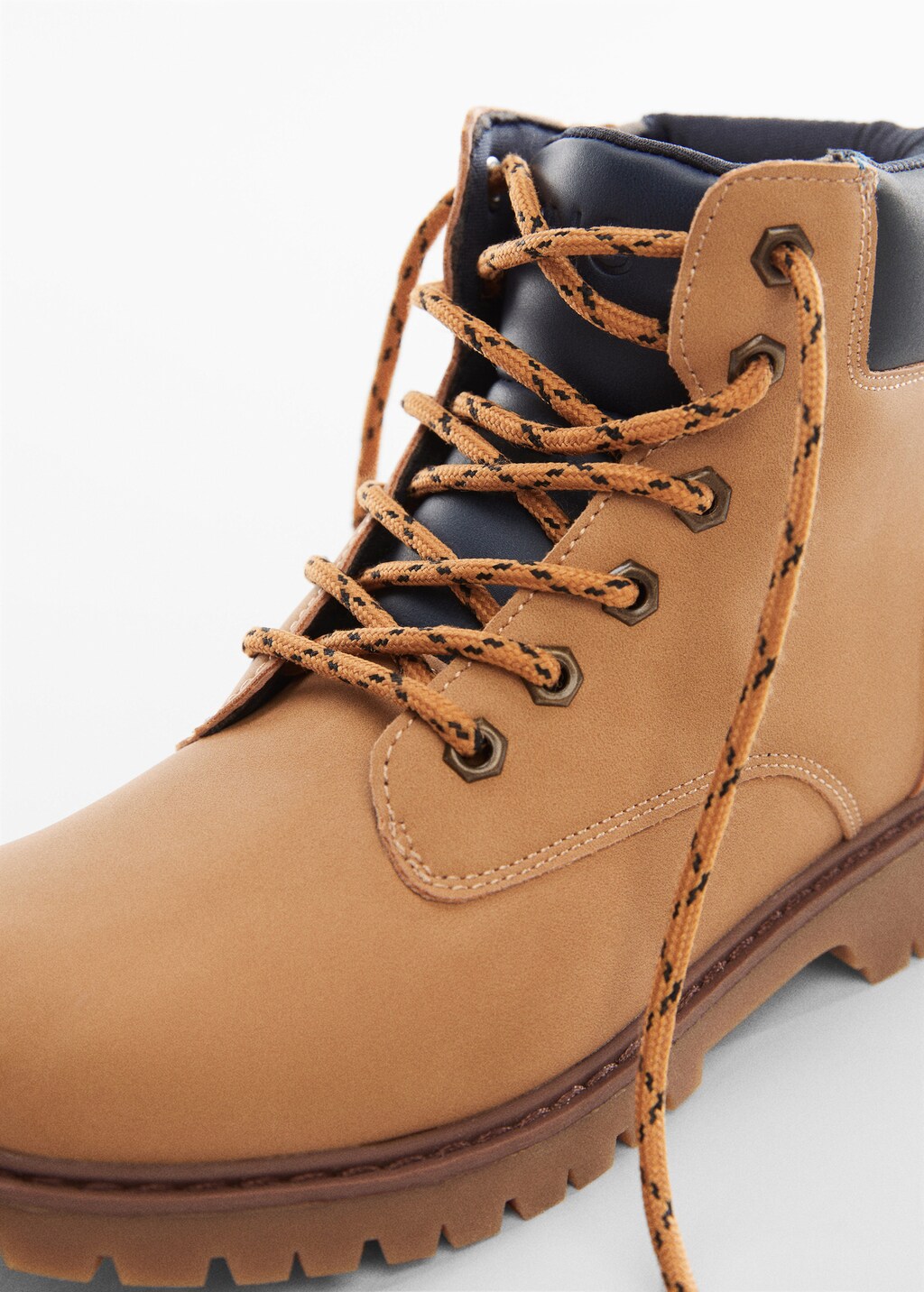 Mountain boot laces - Details of the article 3