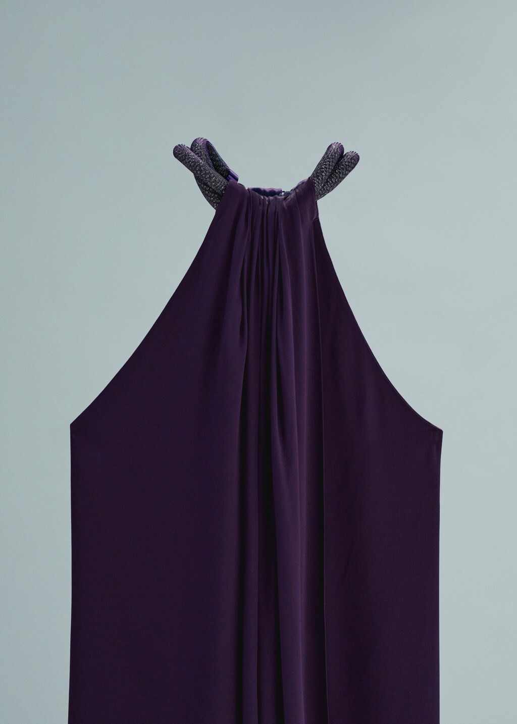 Structured satin dress with rhinestone neckline - Details of the article 8