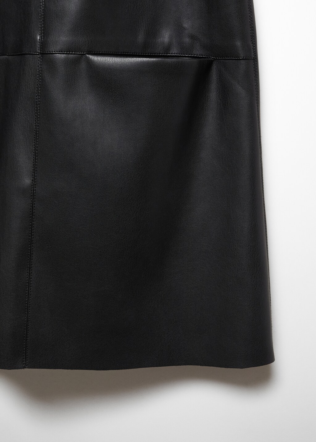 Leather-effect dress - Details of the article 8