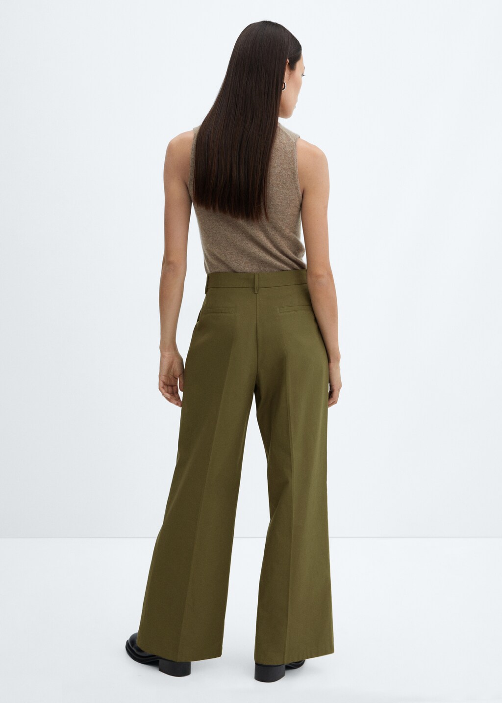 Wideleg pleated trousers - Reverse of the article