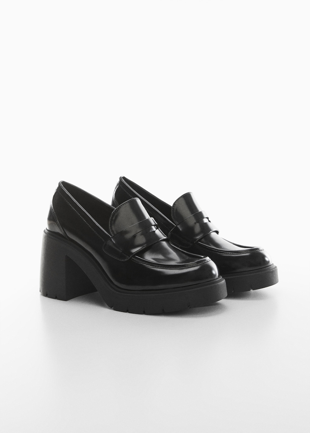 Heeled loafers with track soles - Medium plane