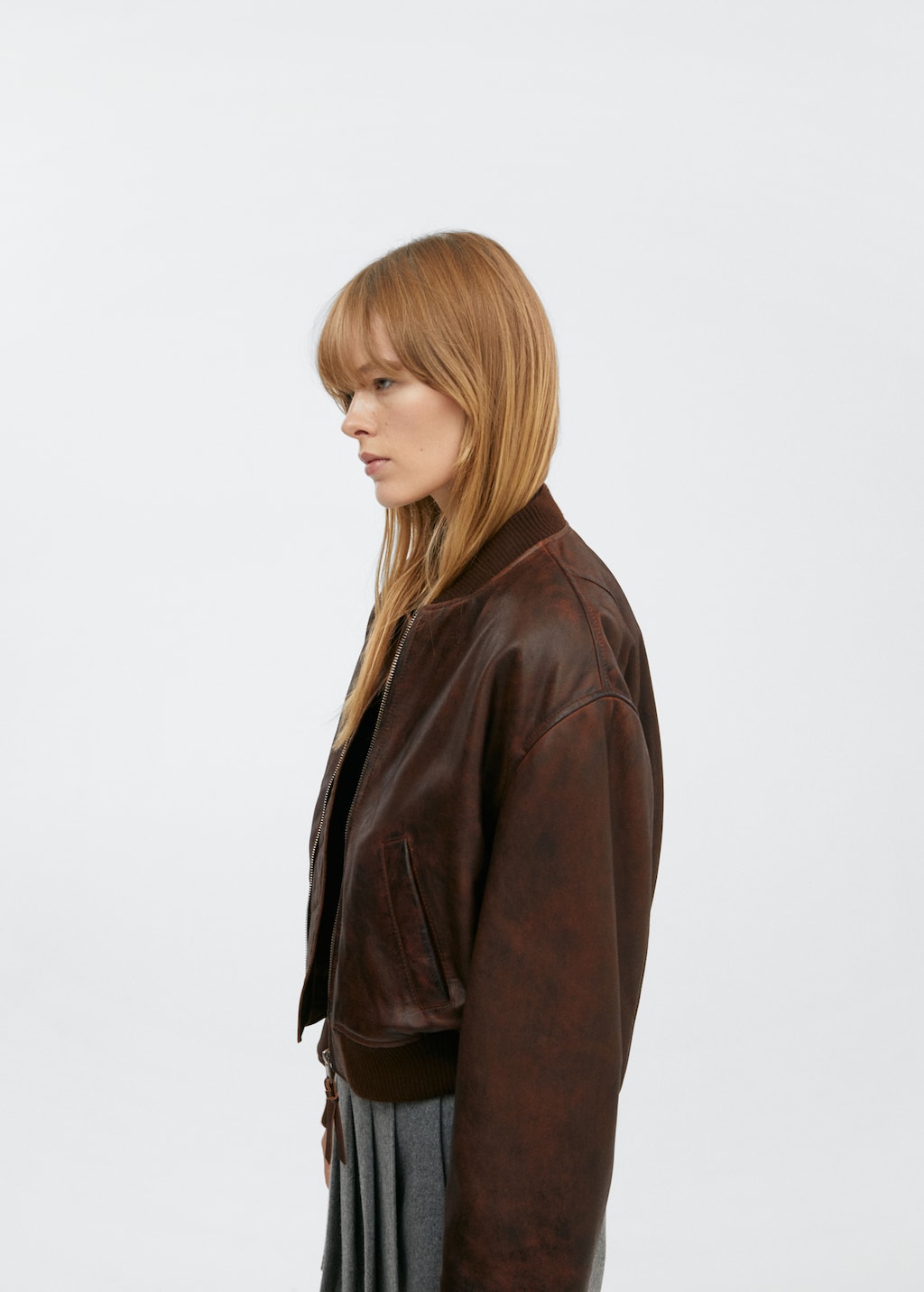 100% leather bomber jacket - Details of the article 2