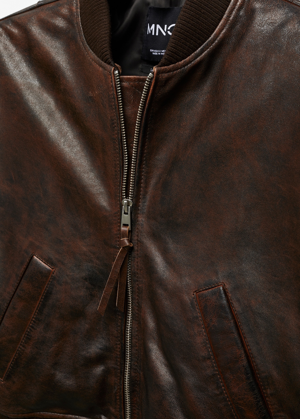 100% leather bomber jacket - Details of the article 8