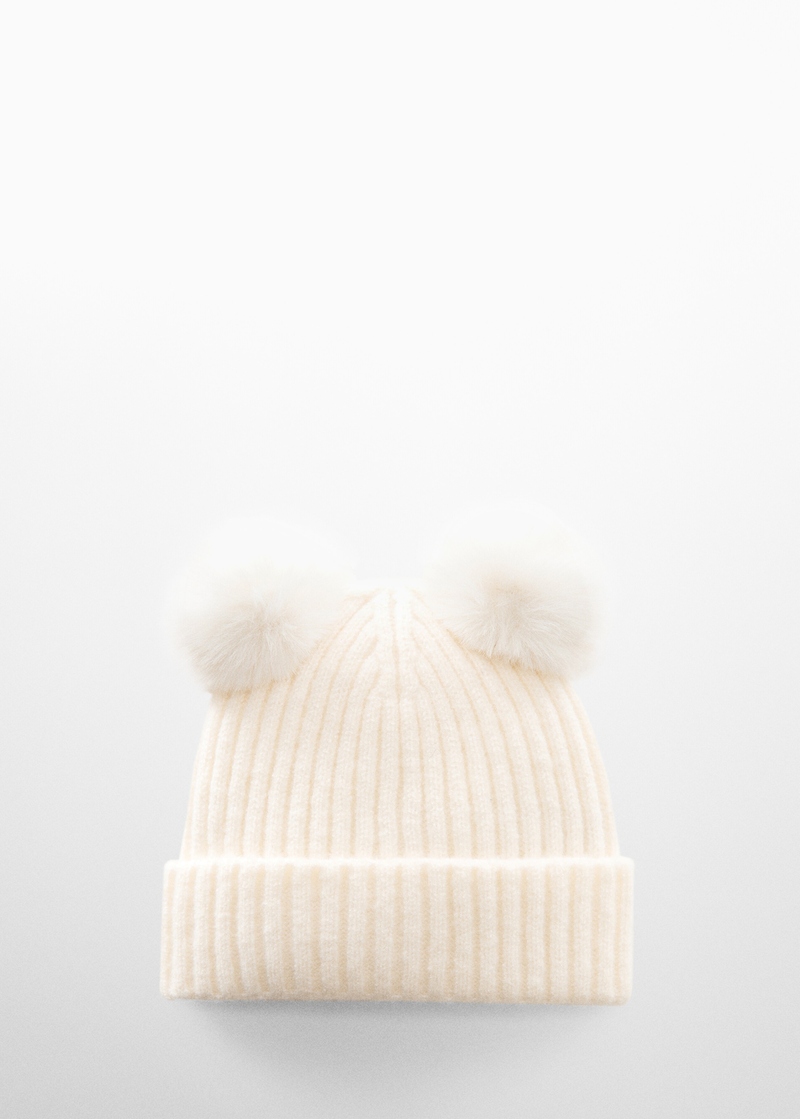 Pom pom cable-knit beanie - Article without model