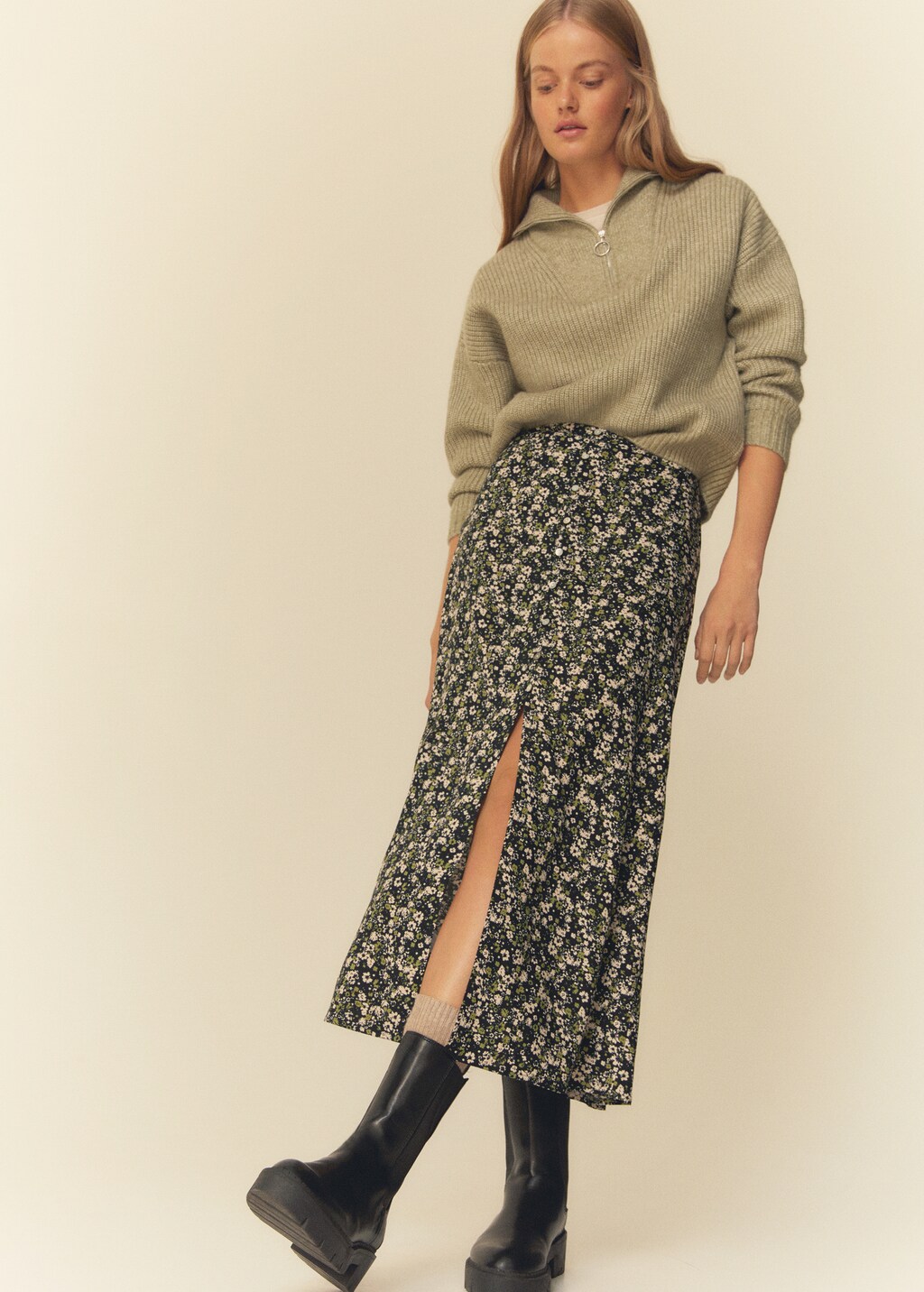 Slit printed long skirt - Details of the article 5