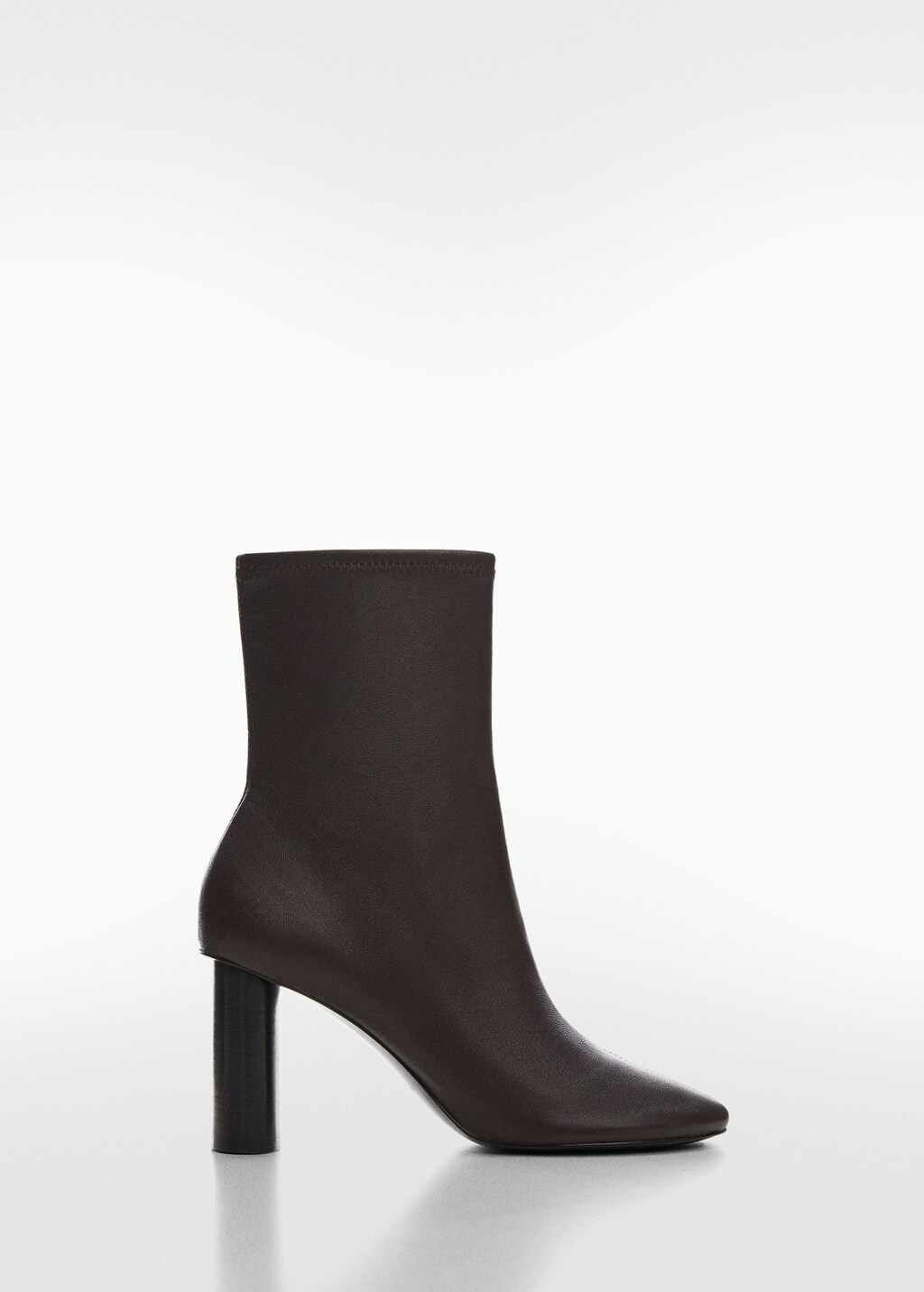 Round toe leather fashion ankle boots