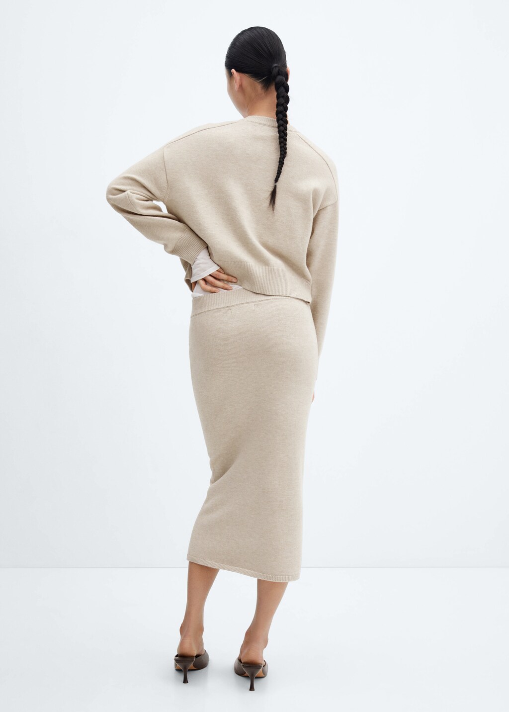 Ribbed midi skirt - Reverse of the article