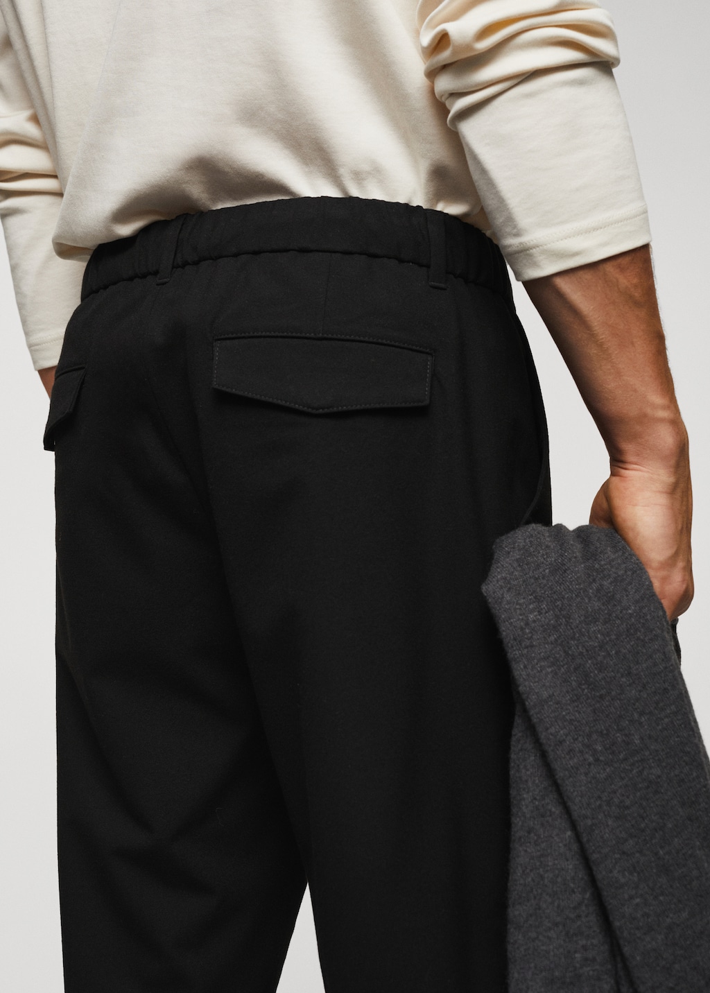 Slim-fit jogger trousers with drawstring  - Details of the article 6