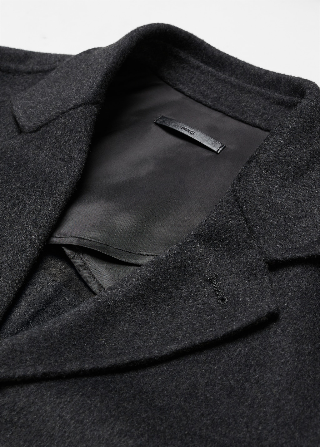 Handmade recycled wool coat - Details of the article 8