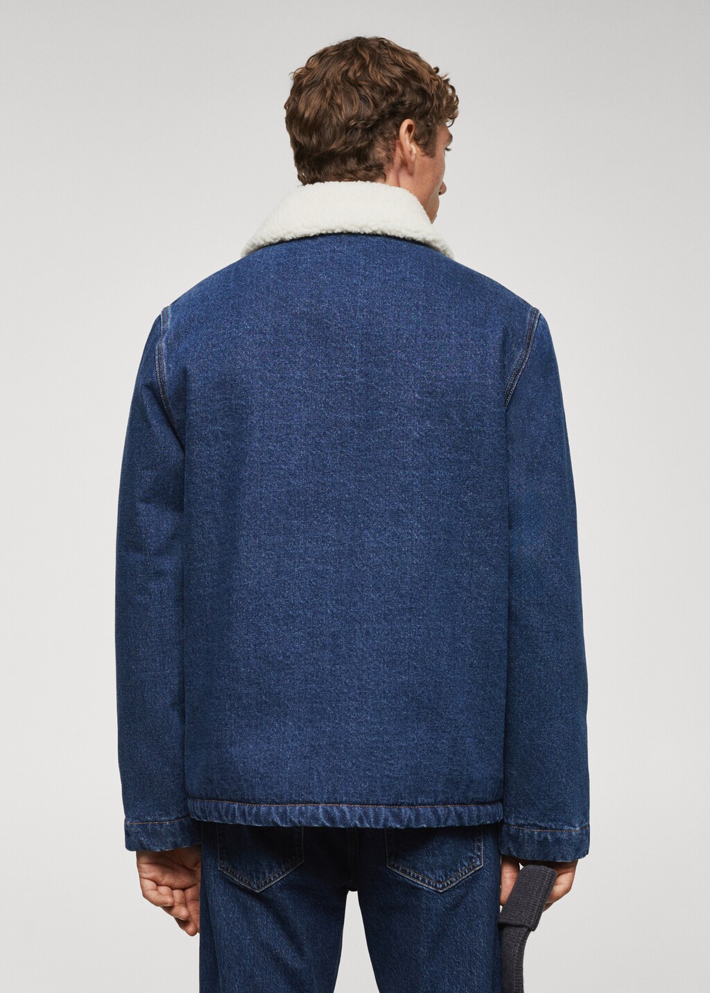 Shearling denim jacket - Reverse of the article