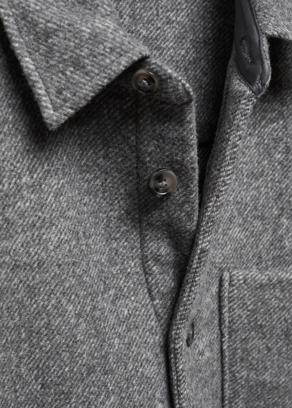 Wool overshirt with pocket - Details of the article 8