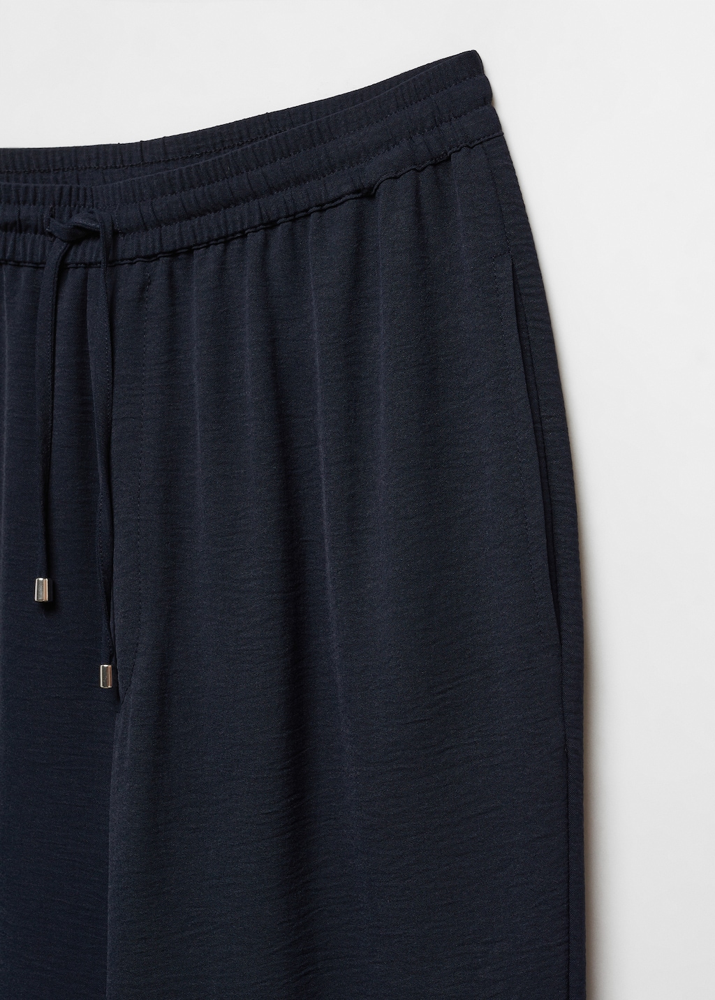 Flowy jogger pants - Details of the article 8