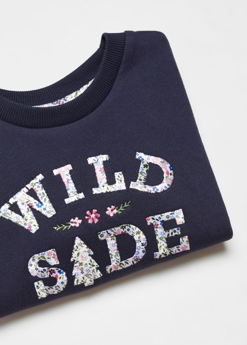 Embroidered message sweatshirt - Details of the article 0