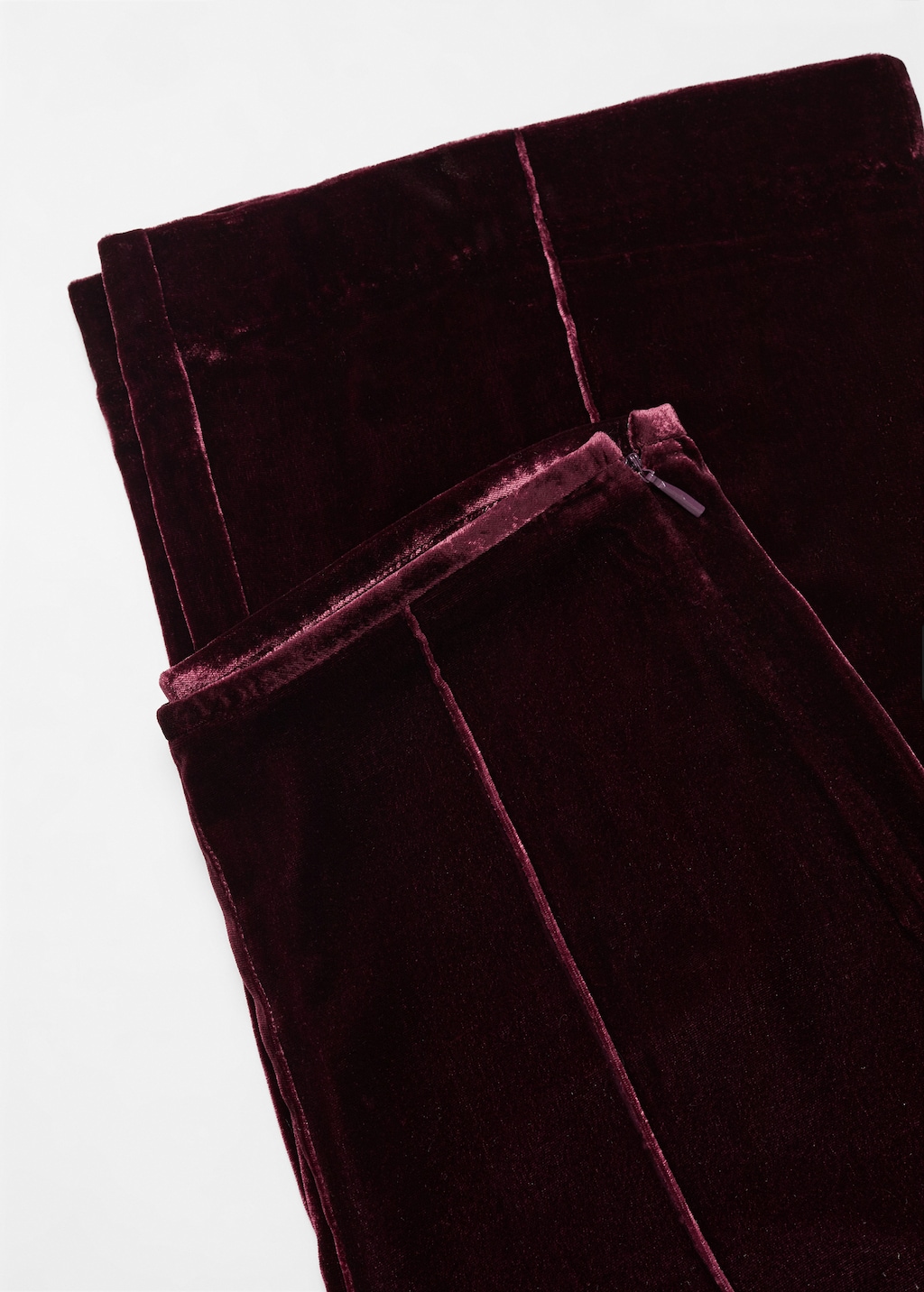 Flared velvet trousers - Details of the article 8